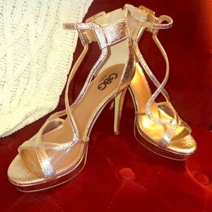 NEW Guess GBG Platform Peep Toe Stiletto Heels